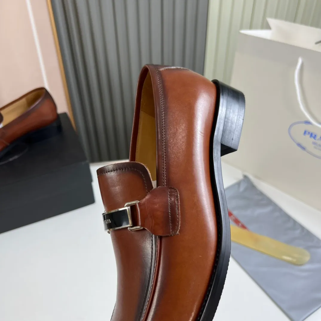 Men's shoes 💰520💰 Prada.PRADA men's business casual leather shoes, 1:1 shipment ⬆️Luxurious and noble 👞All imported original brand leather materials, just to create a more comfortable wearing experience, upper: original cowhide ➕Imported full cow lining, original outsole ✔️36-45 (45 non-returnable)